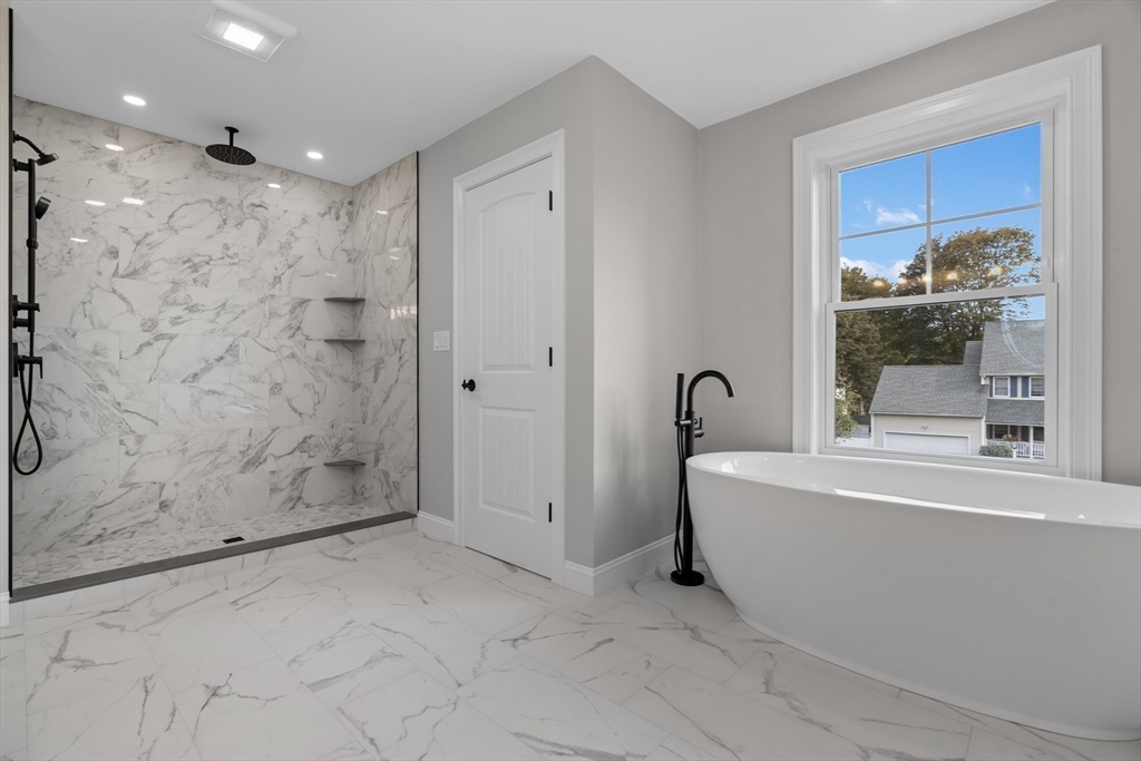 32 Garden Road Stoneham, MA 02180 - Photo 18 of 31 Gallery Image 18