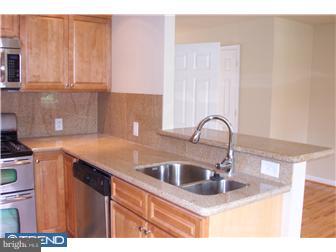 12539 Ramer Road Philadelphia, PA 19154 - Photo 4 of 12 Kitchen