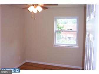 12539 Ramer Road Philadelphia, PA 19154 - Photo 9 of 12 Bedroom
