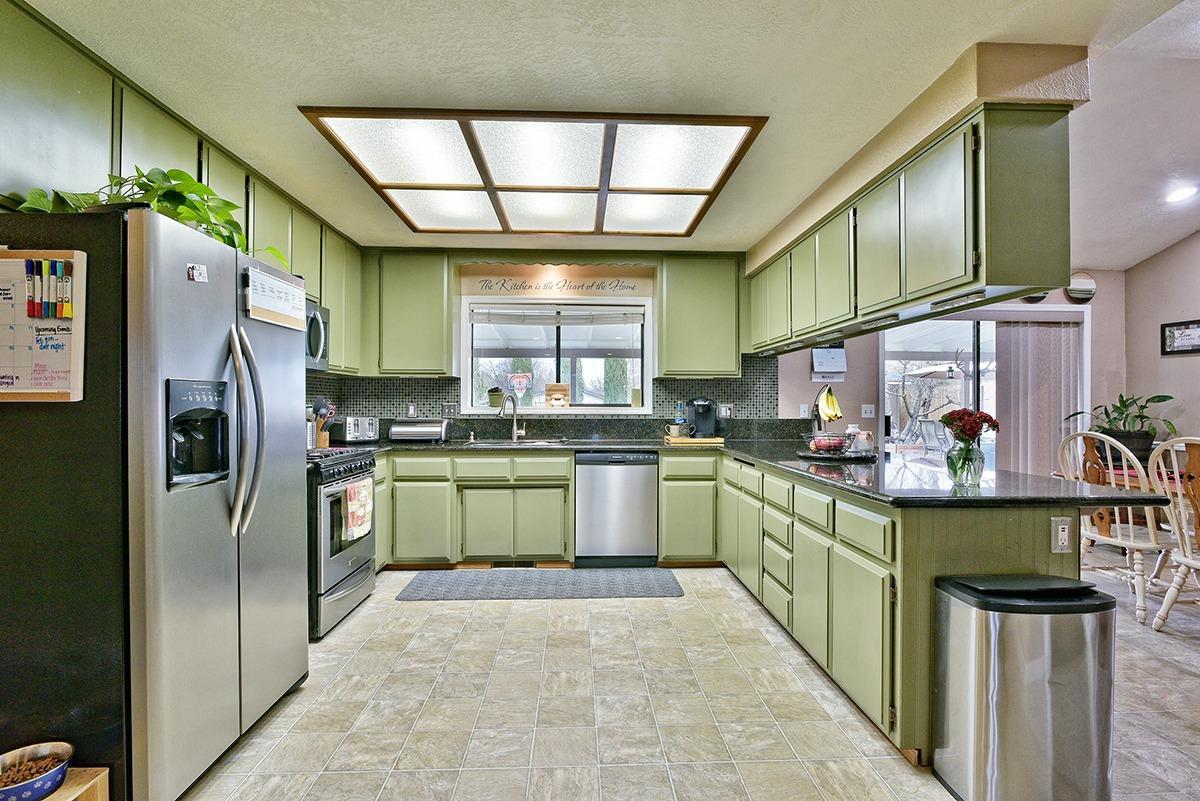 3060 Merriman Road Medford, OR 97501 - Photo 17 of 33 Additional Photo