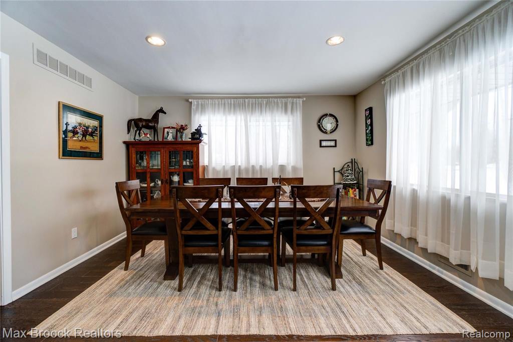 6865 Halyard Road Bloomfield Hills, MI 48301 - Photo 28 of 49