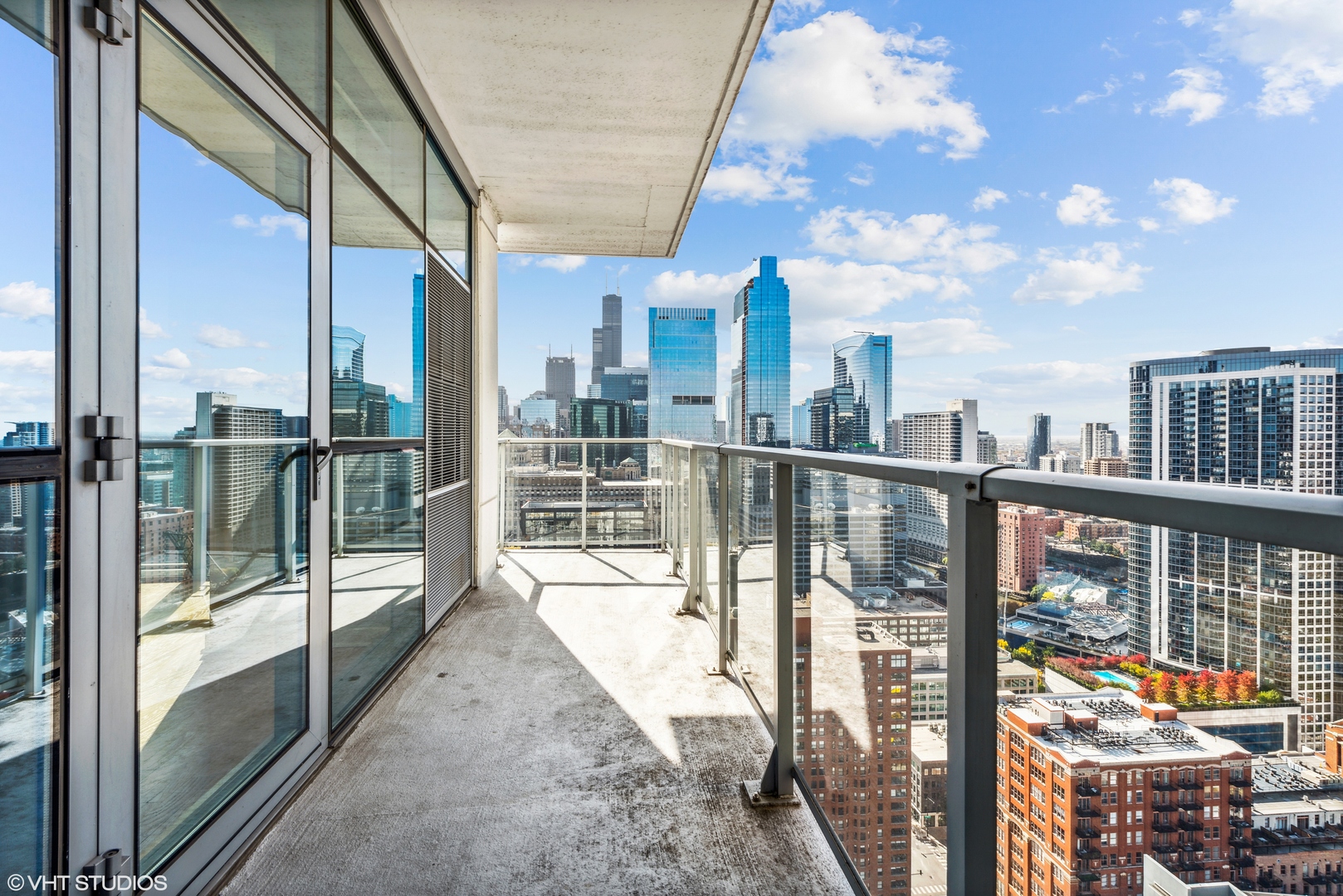 Undisclosed Address Chicago, IL 60654 - Photo 14 of 22 a view of city from balcony