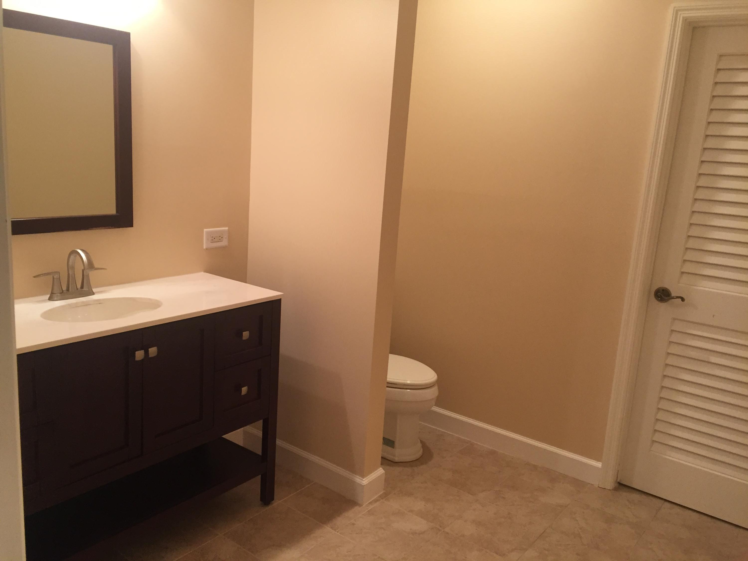 19552 Sedgefield Terrace Boca Raton, FL 33498 - Photo 14 of 23 OTHER VIEW OF 2ND BATHROOM