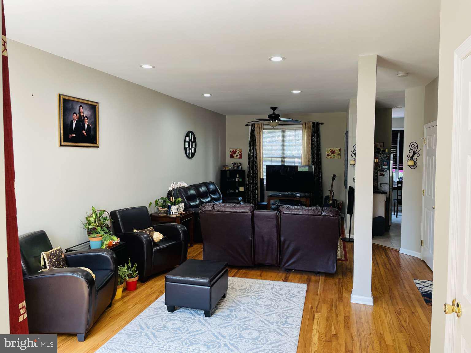 62 Tennyson Road Hightstown, NJ 08520 - Photo 3 of 25 Gallery Image 3