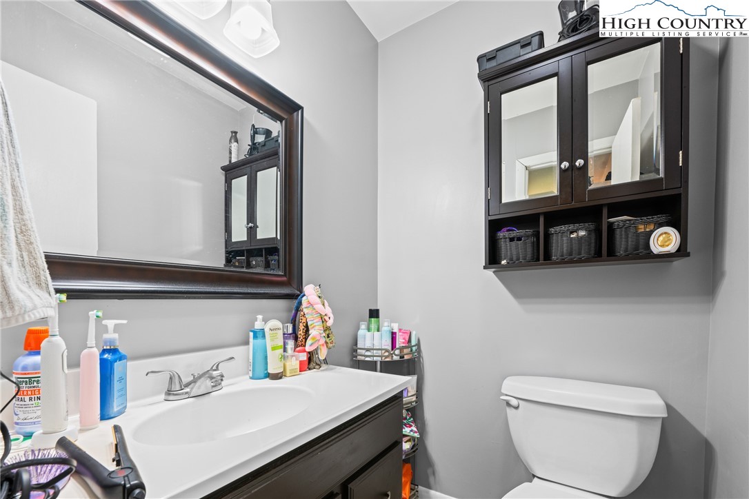 632 White Laurel Lane Boone, NC 28607 - Photo 17 of 46