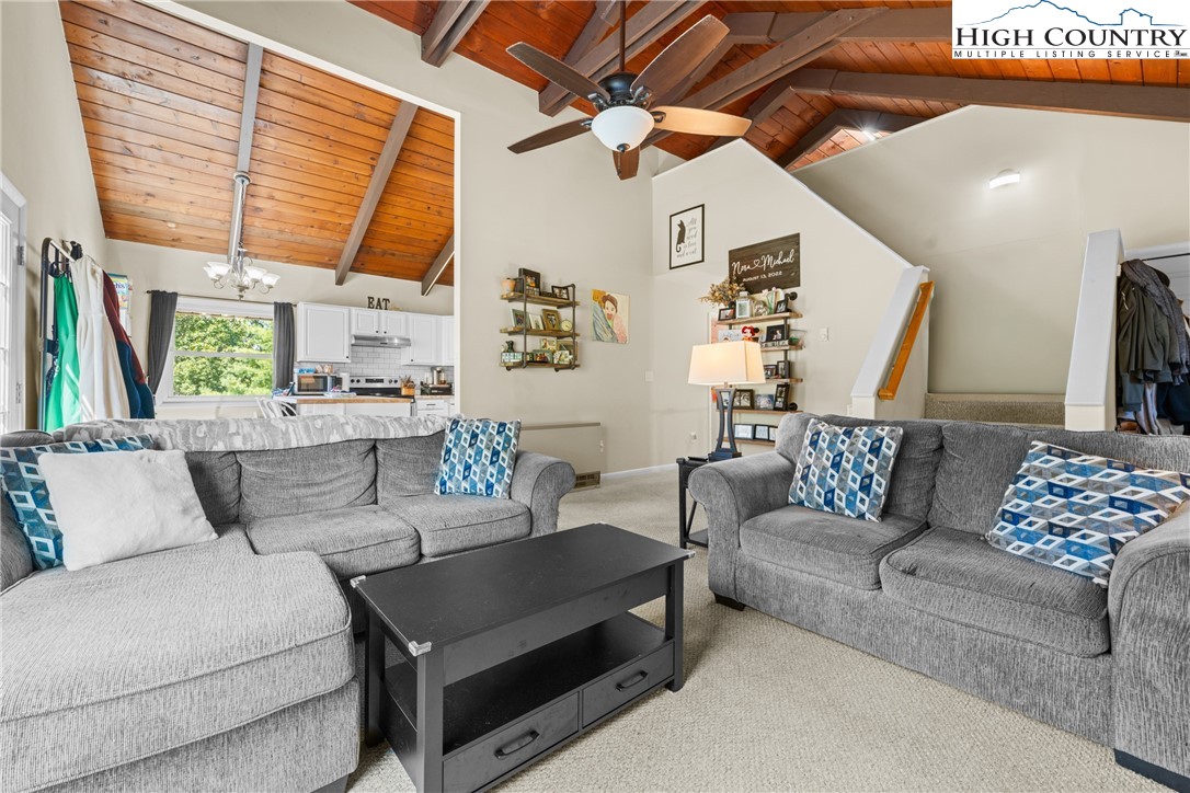 632 White Laurel Lane Boone, NC 28607 - Photo 10 of 46