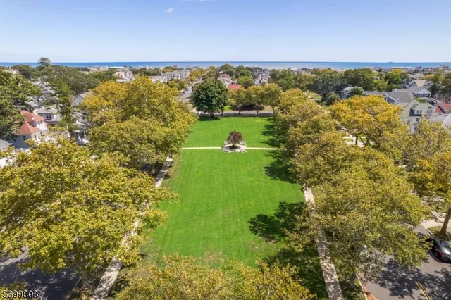 $1,467,400 | 1 Railroad Avenue, Unit B3, Avon-by-the-Sea, NJ 07717