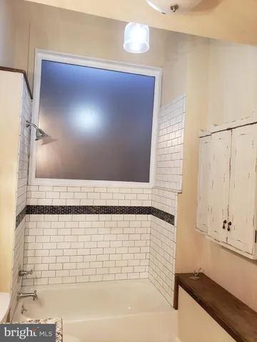 $1,950 | 107 East Oakland Avenue, Unit B, Doylestown, PA 18901