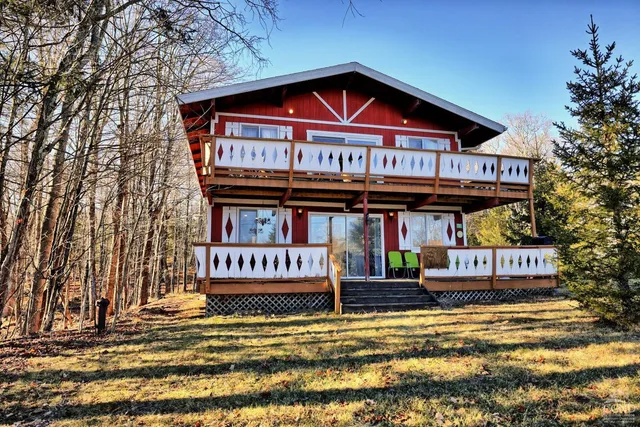 $399,900 | 31 Showers Road, Hunter, NY 12485