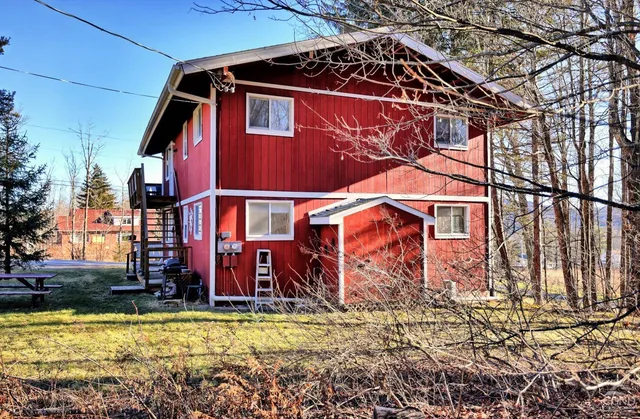 $399,900 | 31 Showers Road, Hunter, NY 12485