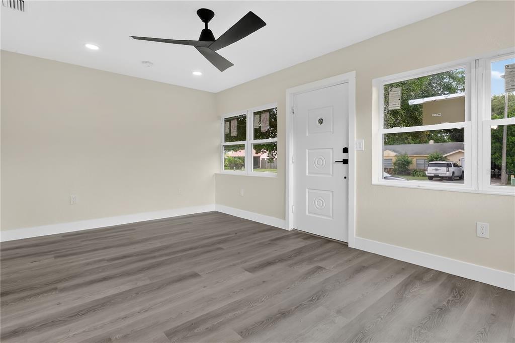 2612 Roxbury Road Winter Park, FL 32789 - Photo 2 of 30