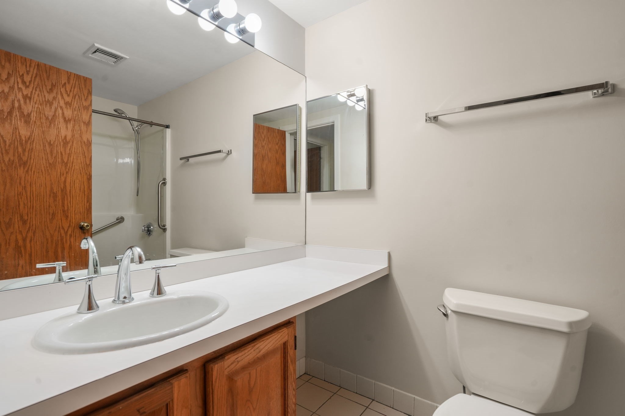 330 Sunderland Road, Unit 22 Worcester, MA 01604 - Photo 16 of 37 Gallery Image 16