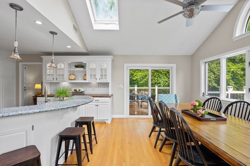 10 Hillcrest Road Wakefield, MA 01880 - Photo 15 of 42 Gallery Image 15