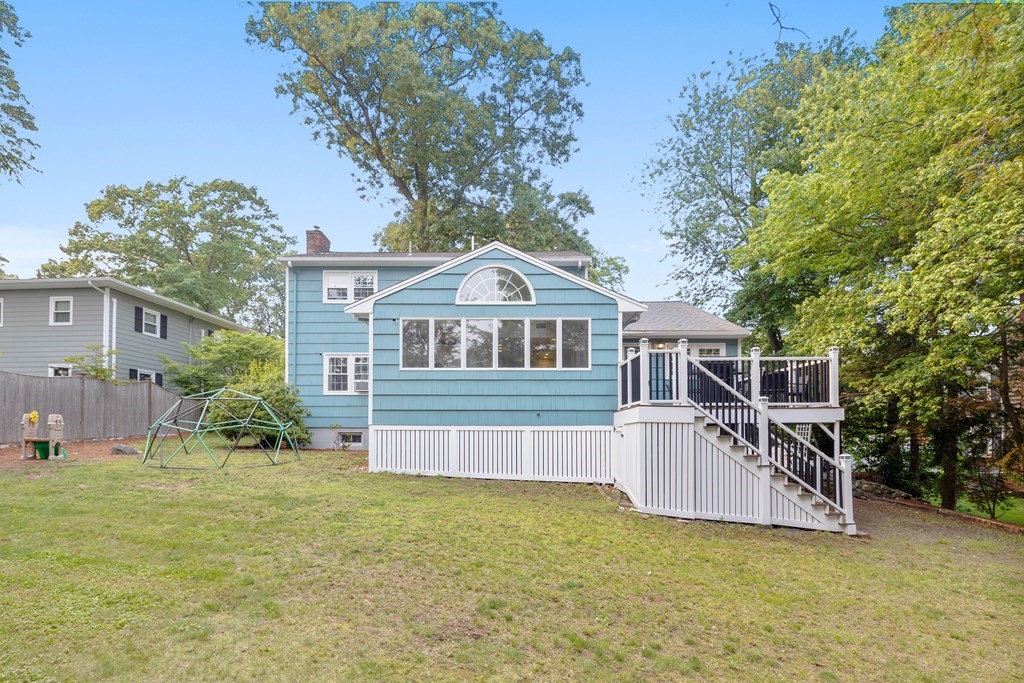 10 Hillcrest Road Wakefield, MA 01880 - Photo 39 of 42 Gallery Image 39