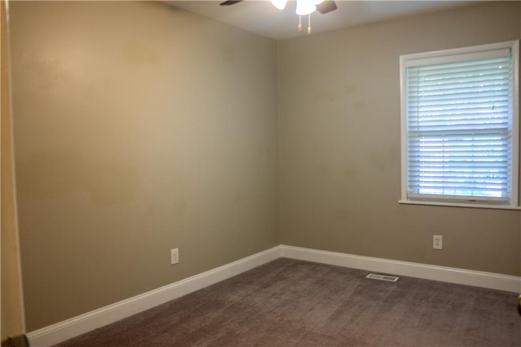 2465 Spring Drive Smyrna, GA 30080 - Photo 24 of 40