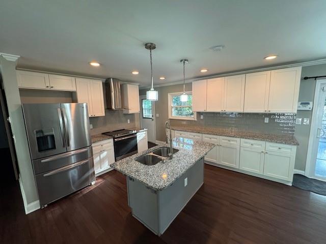 2465 Spring Drive Smyrna, GA 30080 - Photo 4 of 40