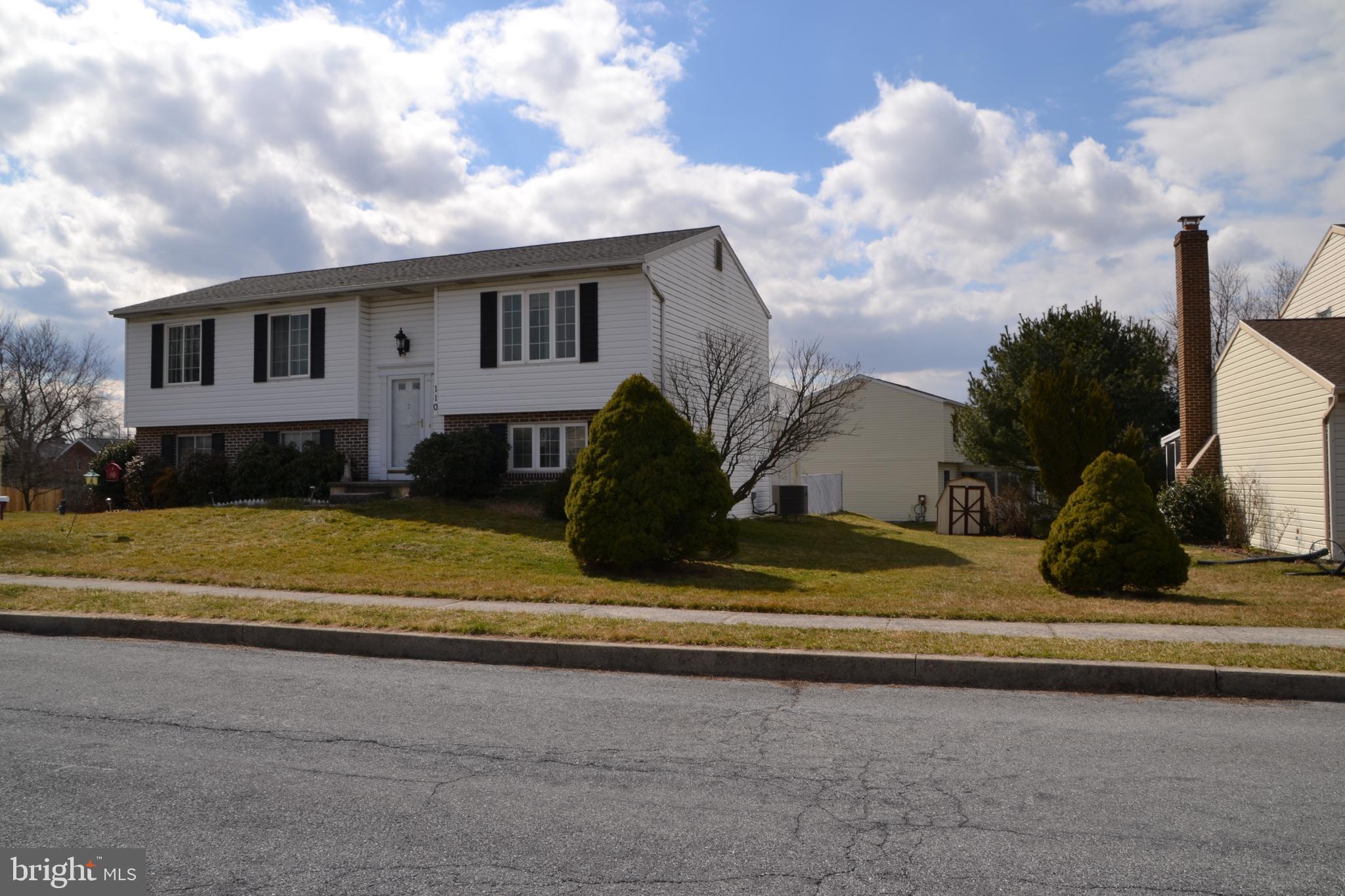 110 Robert Road Harrisburg, PA 17112 - Photo 2 of 23 Wonderful corner lot!