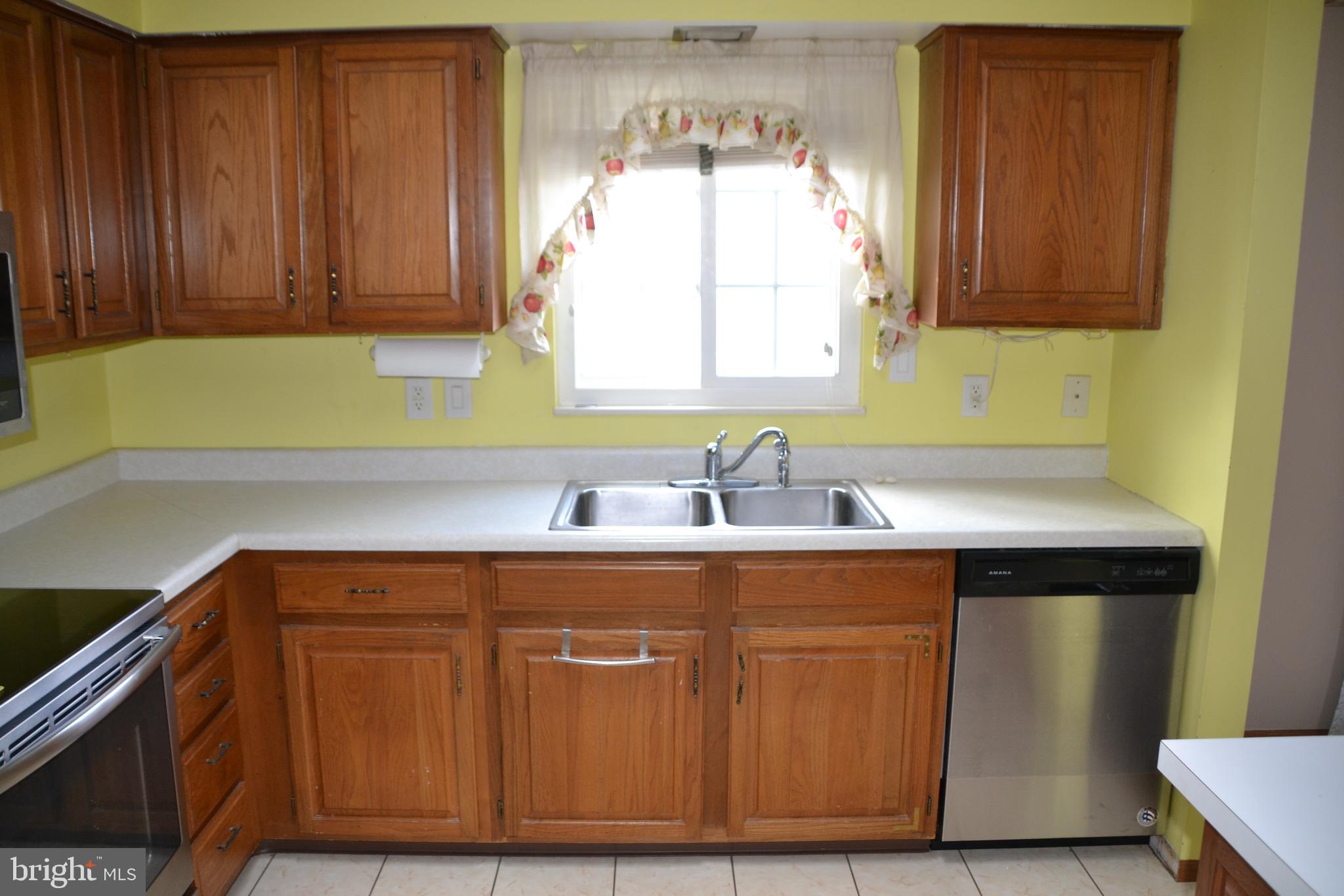 110 Robert Road Harrisburg, PA 17112 - Photo 6 of 23 Gallery Image 6
