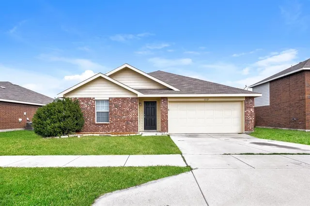 $1,705 | 12325 Arbor Lake Road, Rhome, TX 76078