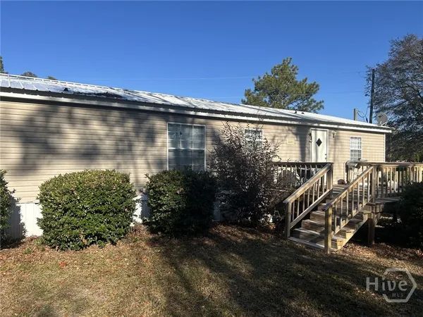 $199,900 | 437 Burkhalter Circle, Claxton, GA 30417