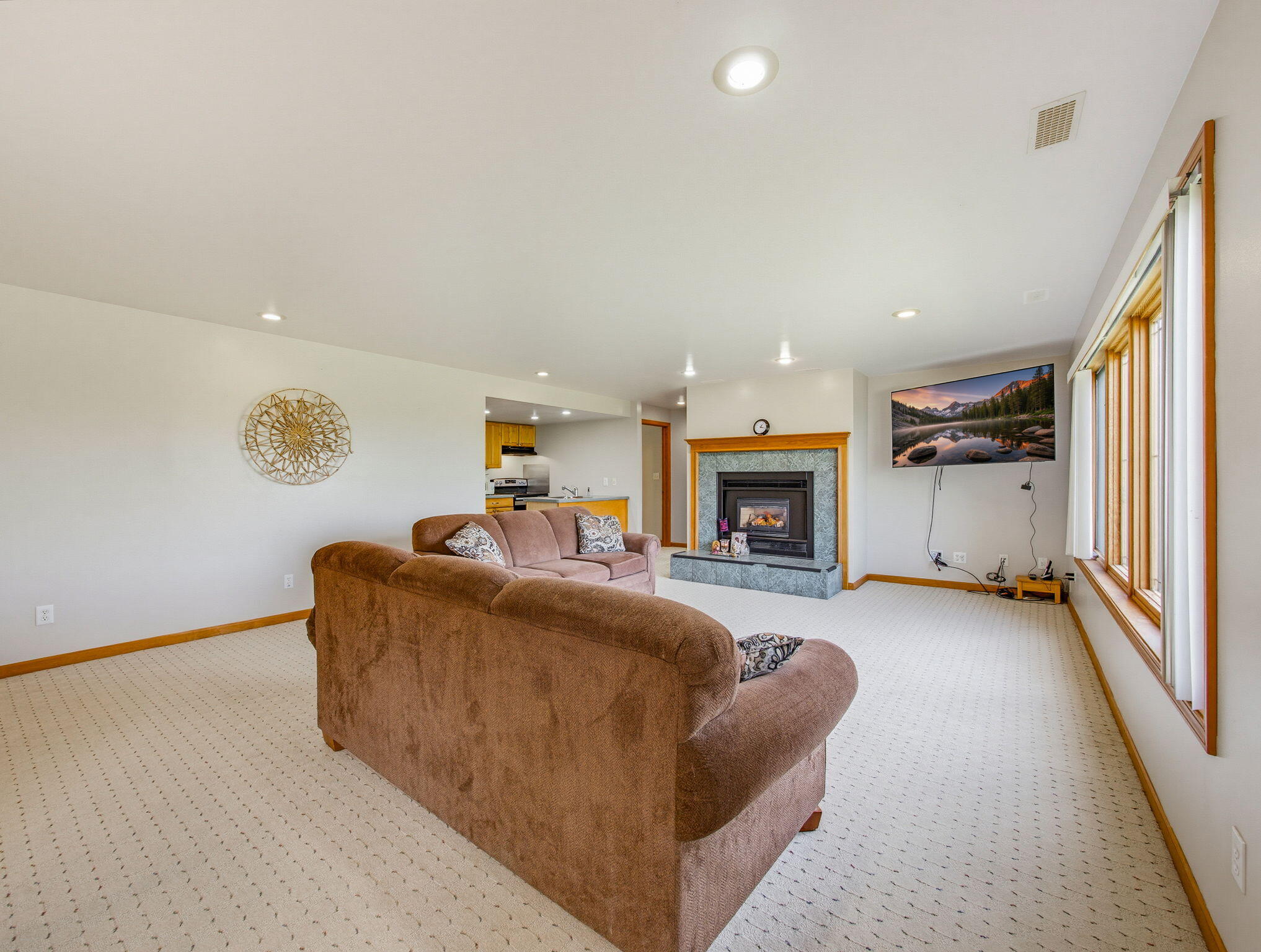 W225N3524 Wethersfield Road Pewaukee, WI 53072 - Photo 28 of 47 28-web-or-mls-w225n3524-wethersfield-rd