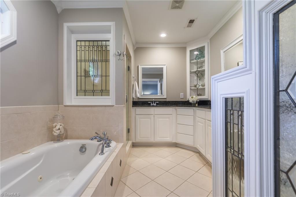 2006 Hamilton Road Greensboro, NC 27408 - Photo 25 of 30 Gallery Image 25