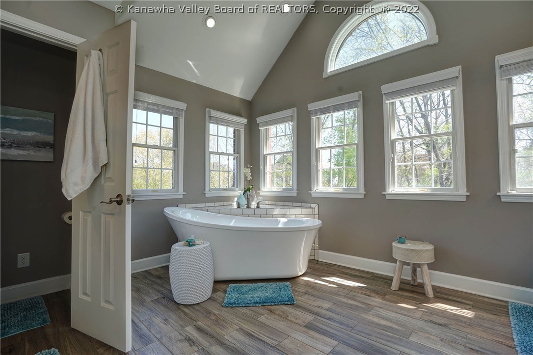 1016 Crestmont Road Hurricane, WV 25526 - Photo 20 of 37 Gallery Image 20