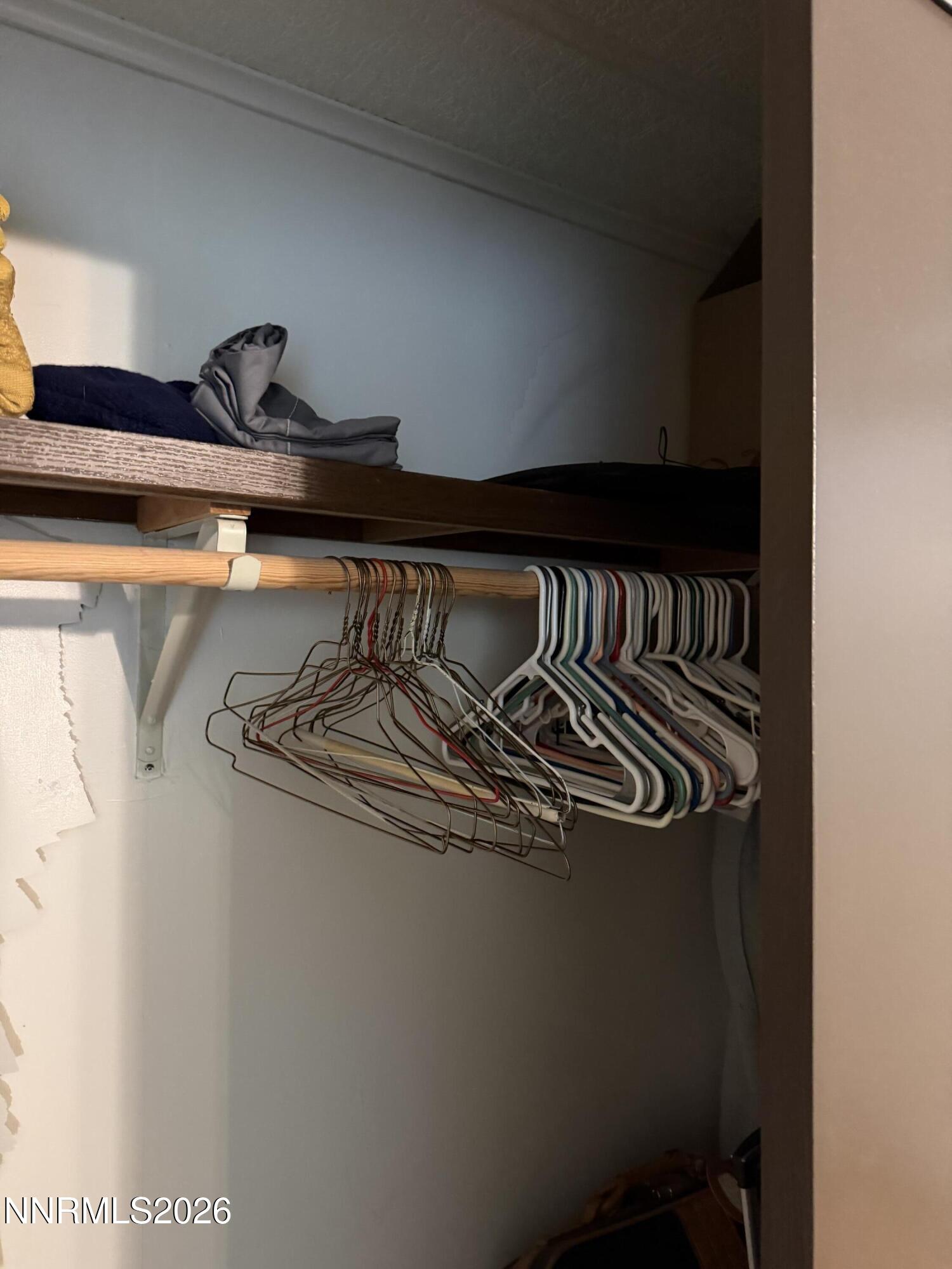 6 Ketten Road Tonopah, NV 89049 - Photo 19 of 49 a close view of a stove in the kitchen
