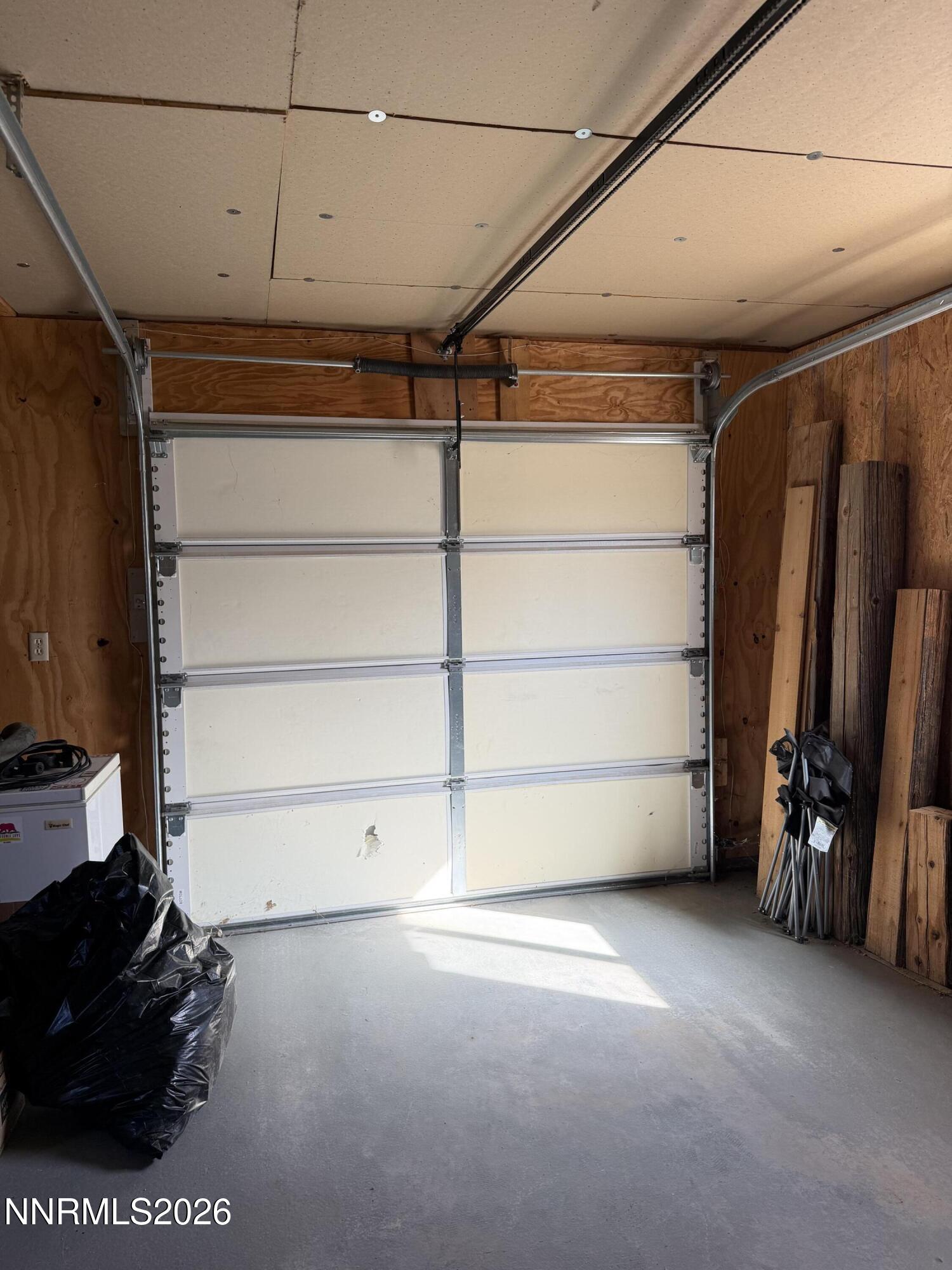 6 Ketten Road Tonopah, NV 89049 - Photo 33 of 49 a view of a room with an empty space