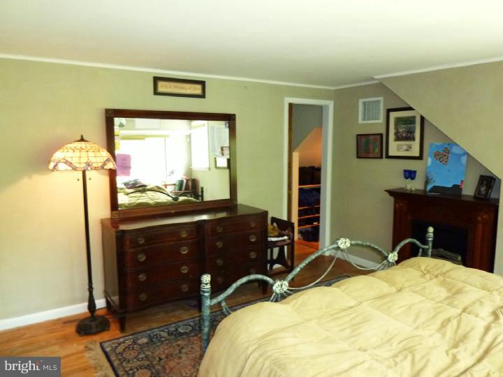 197 Tuckerton Road Medford Lakes, NJ 08055 - Photo 10 of 17 Bedroom - Main