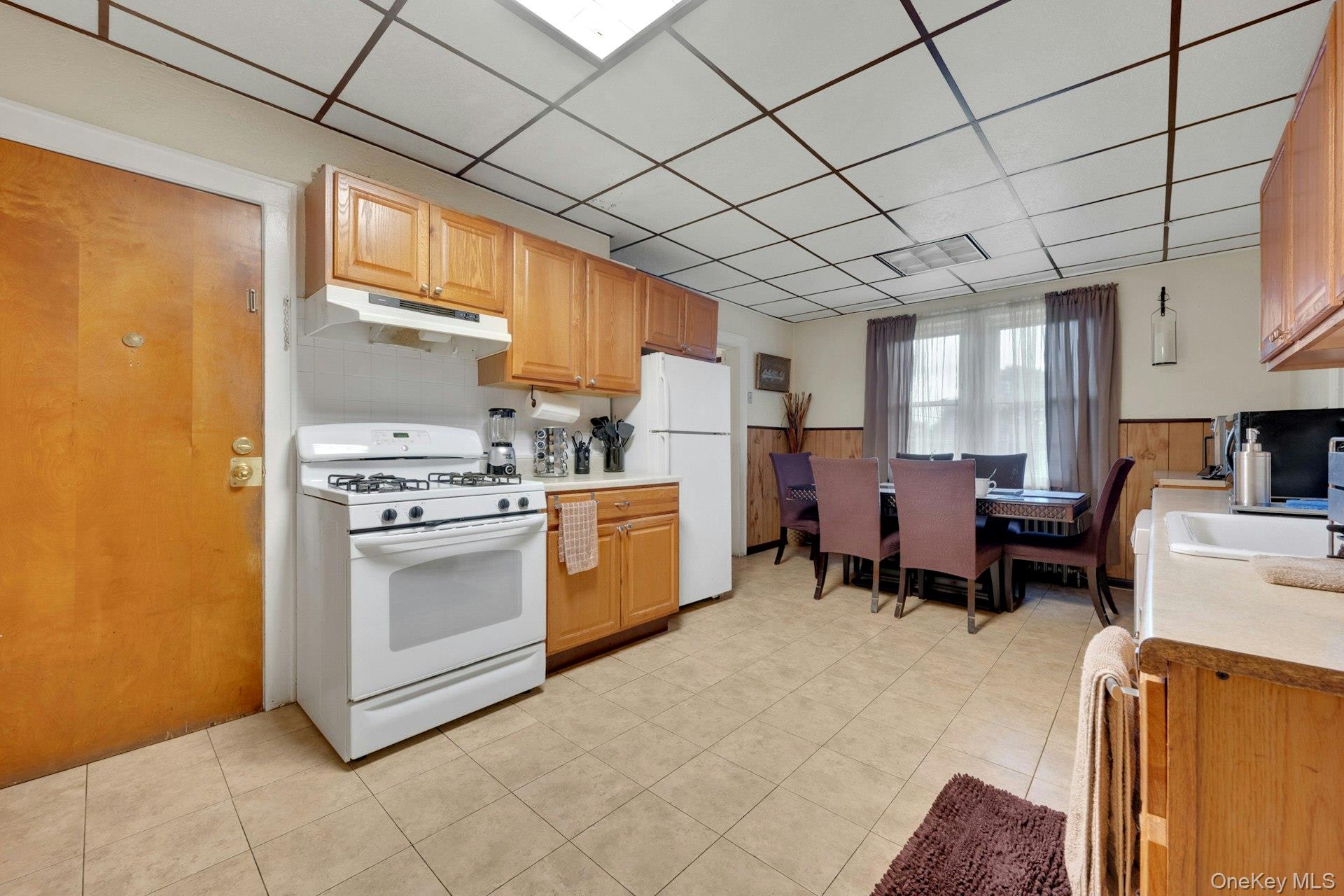 26 4th Street New Rochelle, NY 10801 - Photo 14 of 26 Third Floor Kitchen