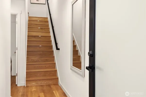 $837,000 | 2005 Dexter Avenue North, Unit B, Seattle, WA 98109