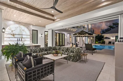 $13,750,000 | 142 Eugenia Drive, Naples, FL 34108