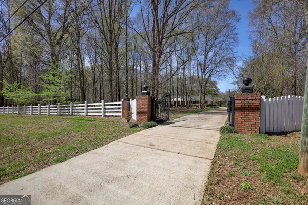 $585,000 | 2744 Highway 212, Conyers, GA 30094