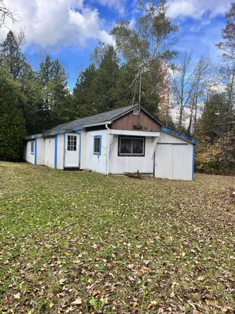 $60,000 | 228 South Stagecoach Road, Dover-Foxcroft, ME 04426