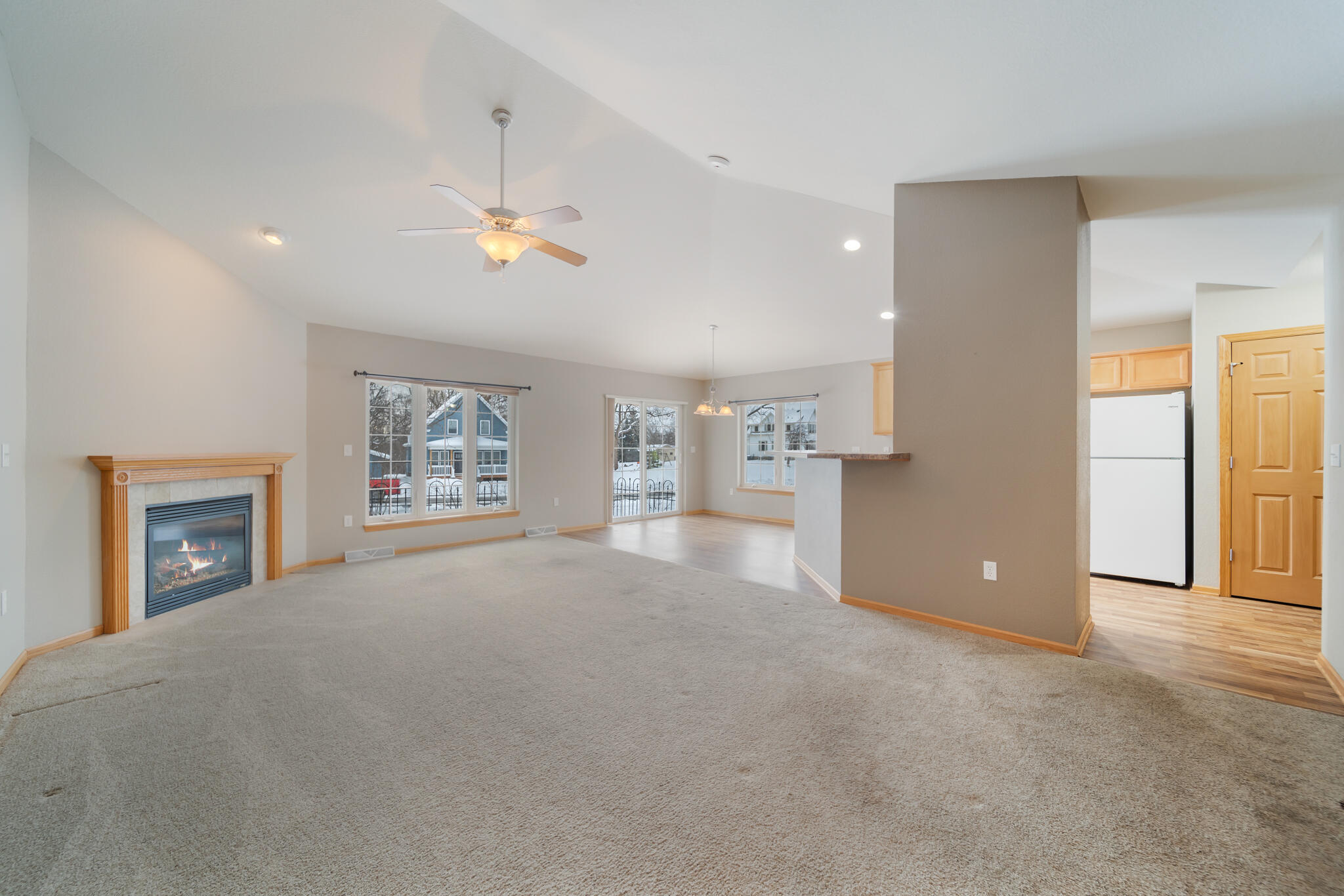 105 Sarah's Way Sheboygan Falls, WI 53085 - Photo 10 of 31 Living Room