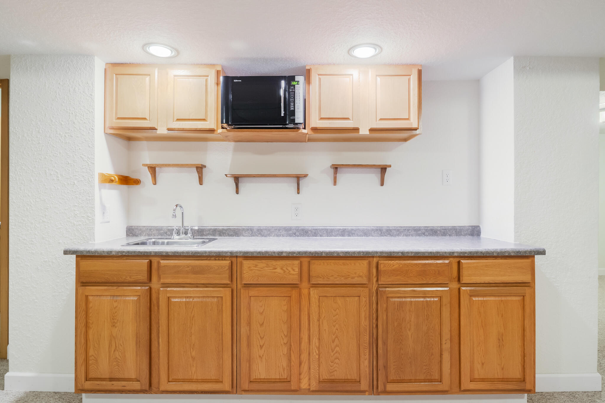 105 Sarah's Way Sheboygan Falls, WI 53085 - Photo 23 of 31 Rec Room Wet Bar