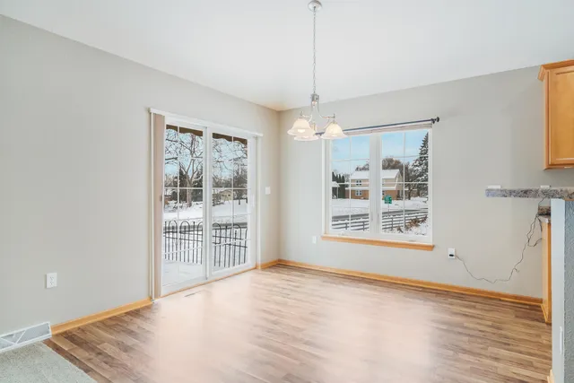 $378,400 | 105 Sarah's Way, Sheboygan Falls, WI 53085