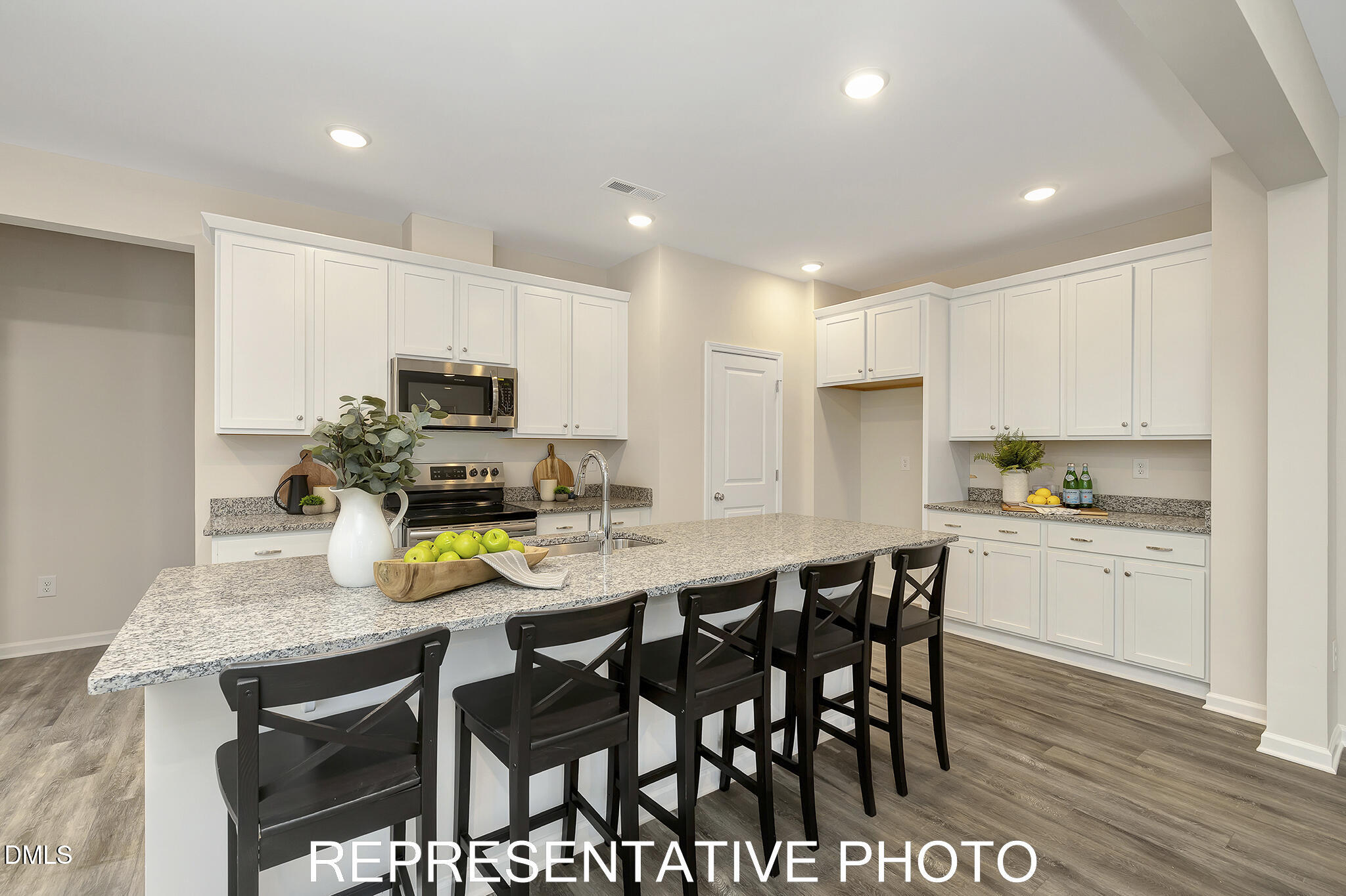 2760 River Meadow Spring Hope, NC 27882 - Photo 3 of 17 Kitchen