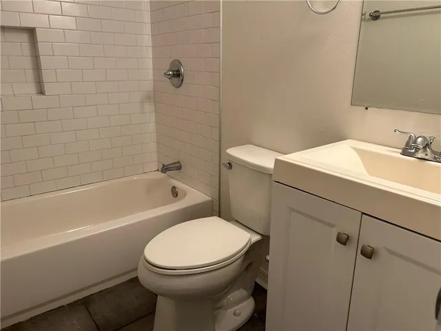 $850 | 1005 Dimarco Drive, Unit 6, Marrero, LA 70072