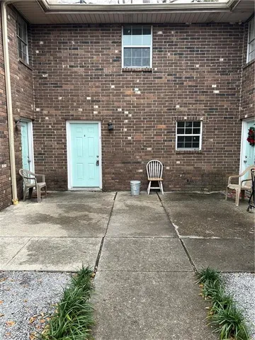 $850 | 1005 Dimarco Drive, Unit 6, Marrero, LA 70072