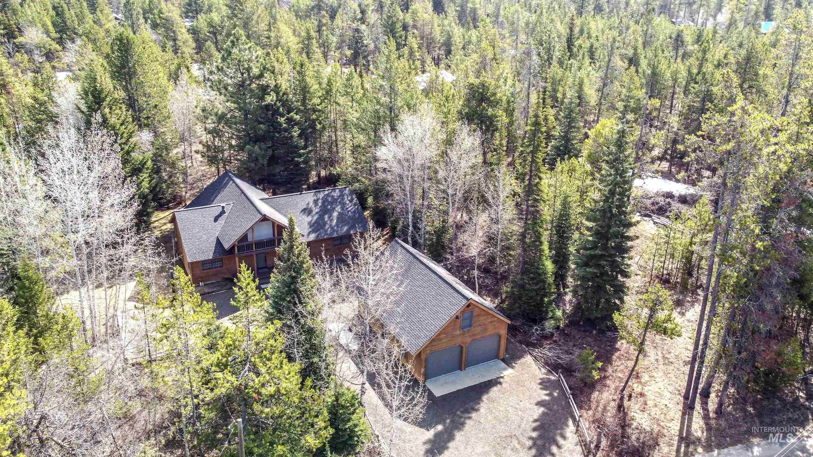 12712 Hereford Road Donnelly, ID 83615 - Photo 7 of 50 Aerial view of property and surrounding area