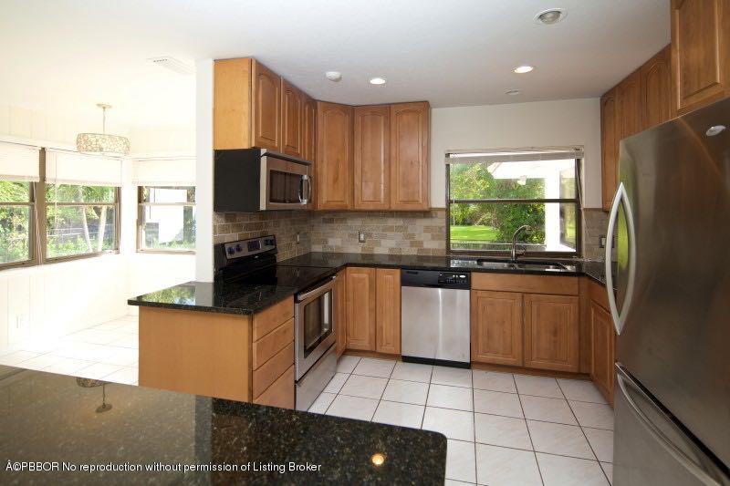 314 Beach Curve Road Lantana, FL 33462 - Photo 9 of 21 8 Kitchen