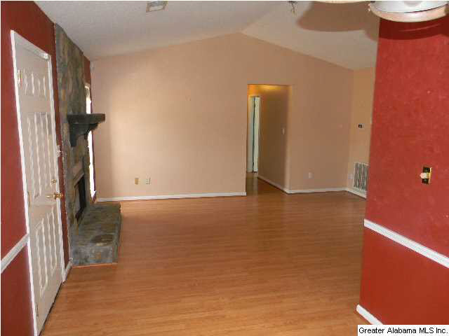 121 Mangrove Drive Alabaster, AL 35007 - Photo 5 of 14