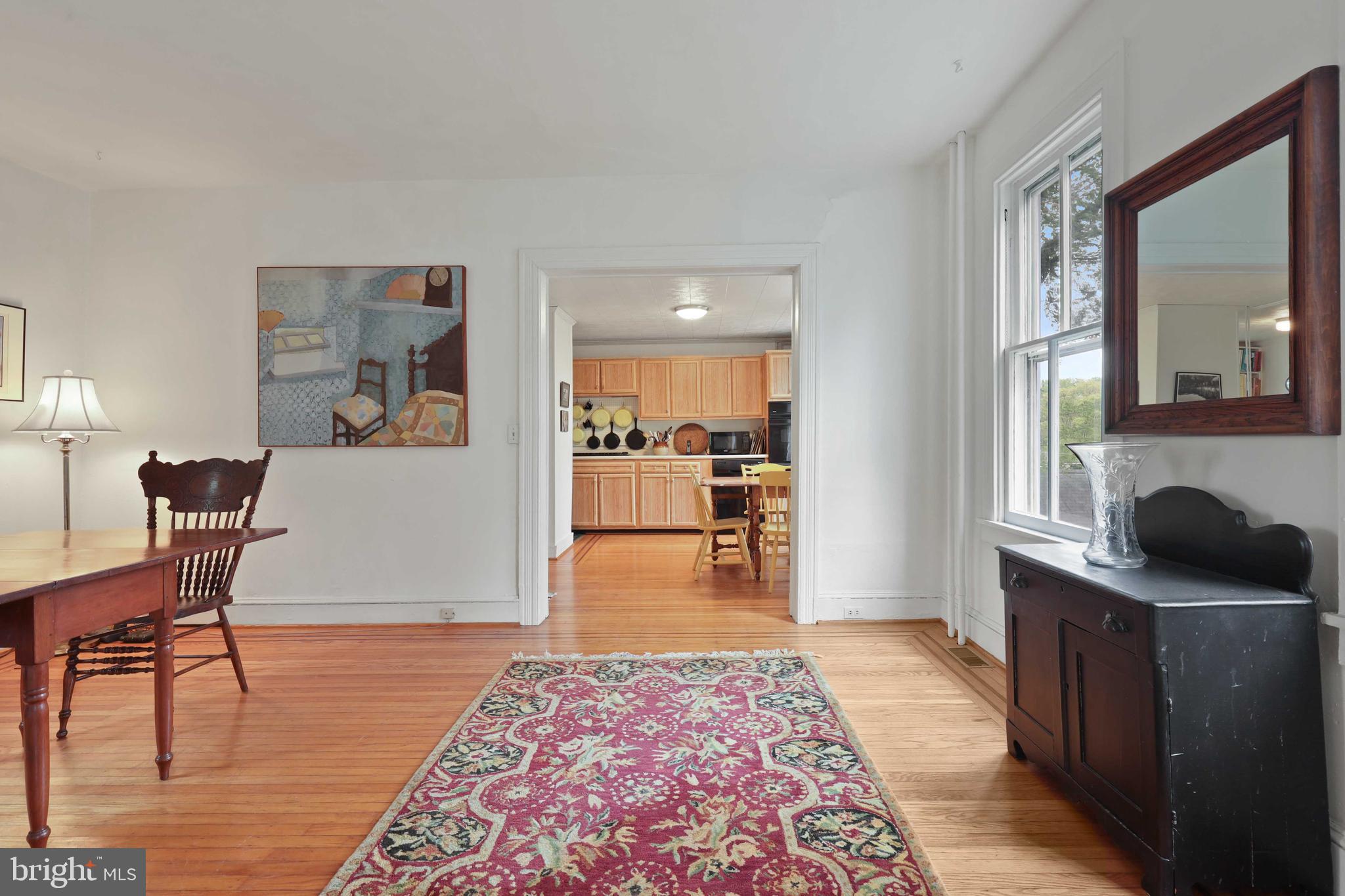 4507 Wilmslow Road Baltimore, MD 21210 - Photo 12 of 59 Dining room looking towards kitchen