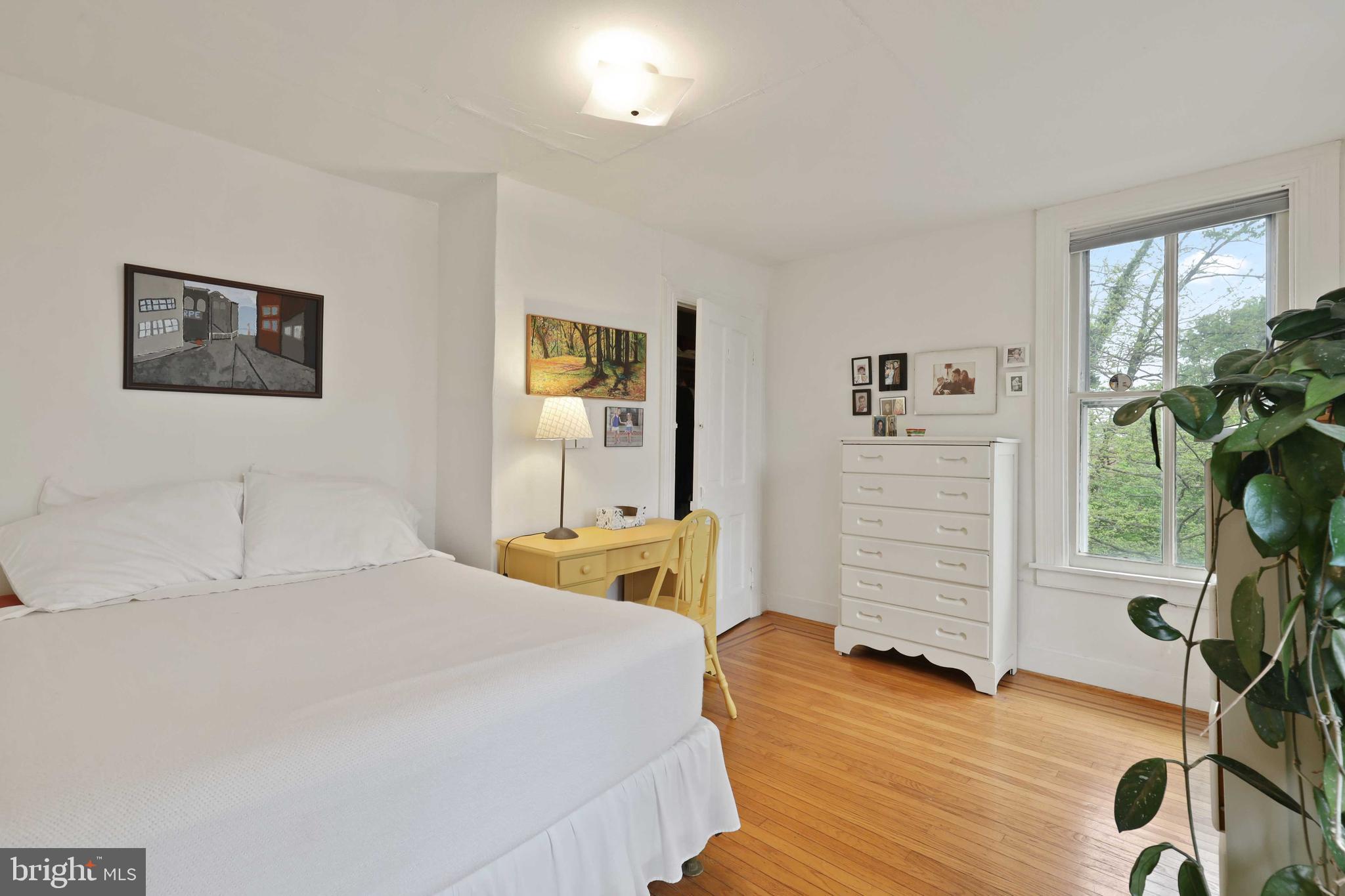4507 Wilmslow Road Baltimore, MD 21210 - Photo 28 of 59 Bedroom on second level off den