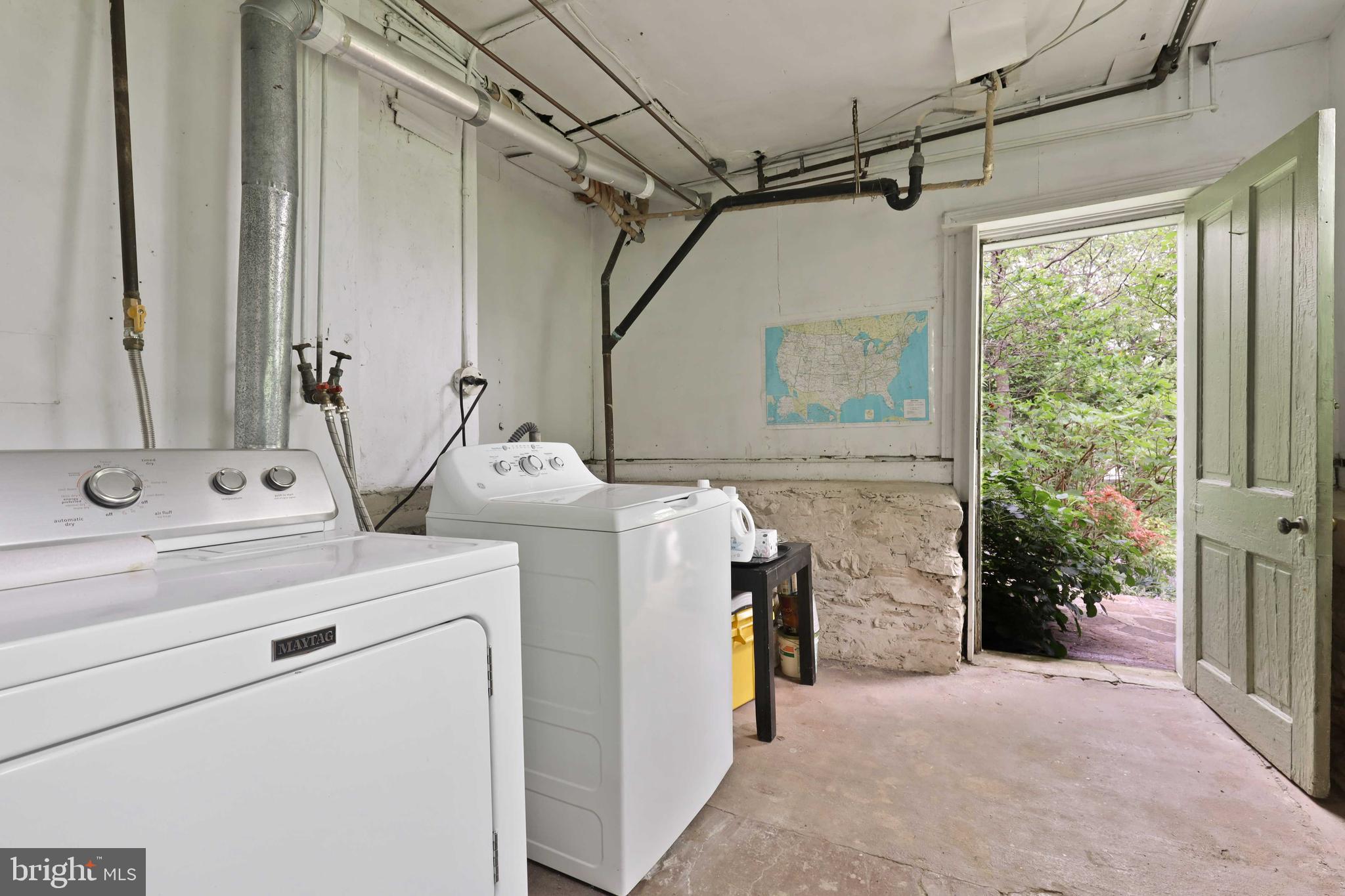 4507 Wilmslow Road Baltimore, MD 21210 - Photo 44 of 59 Washer / dryer in basement