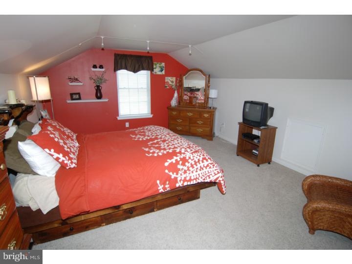 205 North Sandy Lane Sinking Spring, PA 19608 - Photo 12 of 15 Bedroom 2