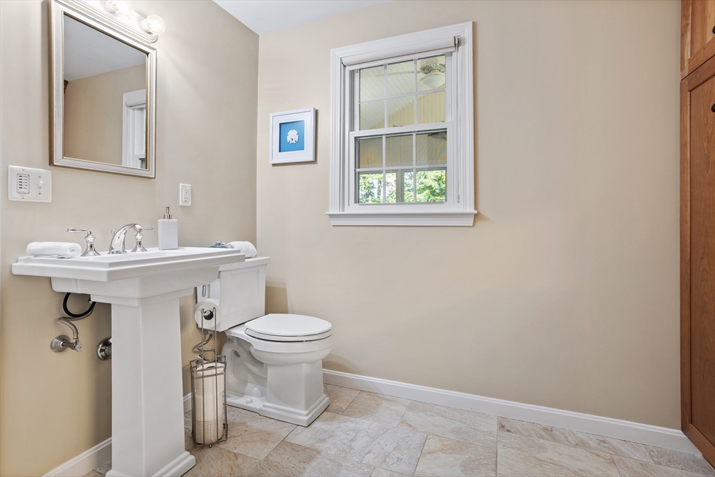 11 Grist Mill Road Acton, MA 01720 - Photo 15 of 38