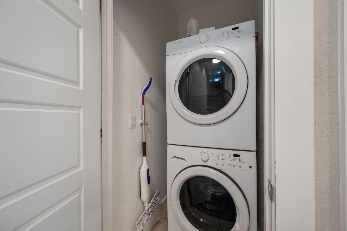 7408 Wildcat Pass Austin, TX 78757 - Photo 13 of 34